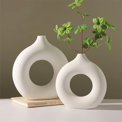 vase blanc design circulaire